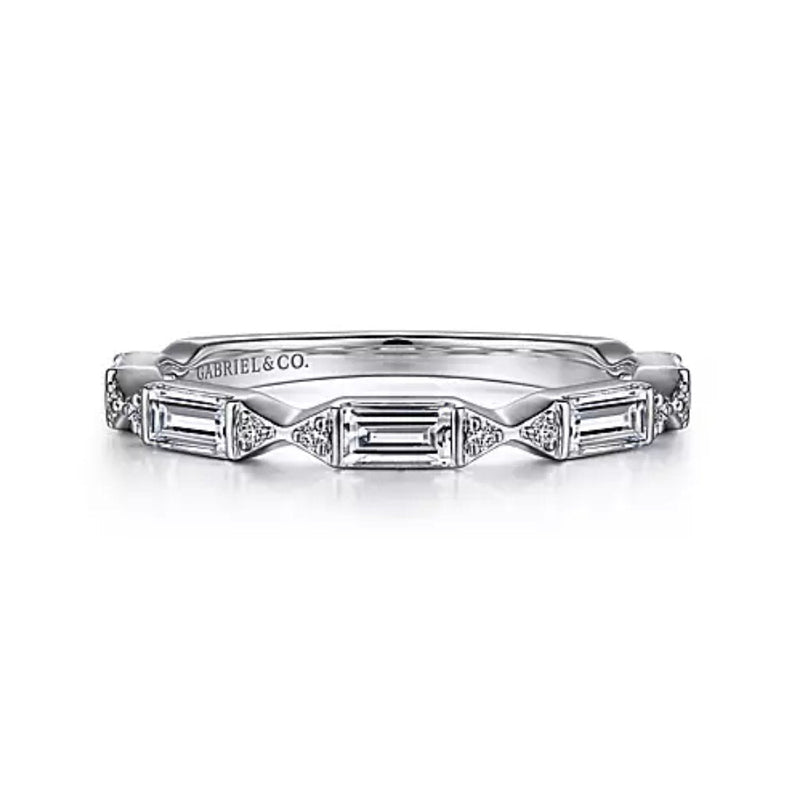 14K White Gold Baguette and Round Diamond Scalloped Band - Bay Hill Jewelers