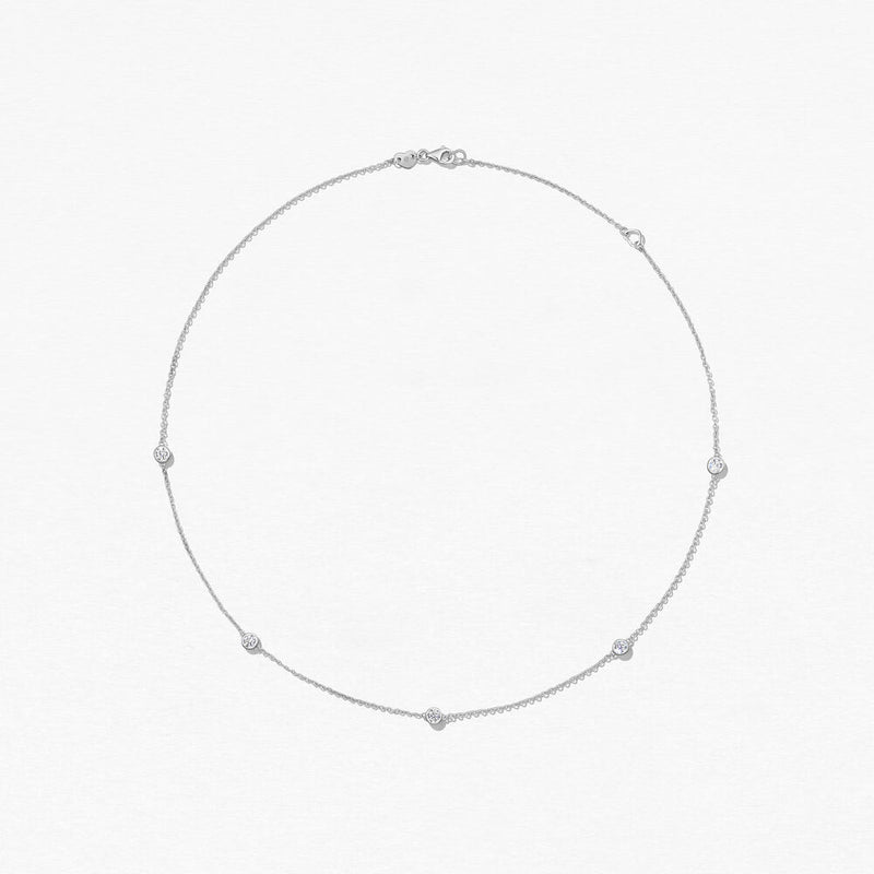 Hearts on Fire White Gold Signature Bezels By The Yard 5 Stone