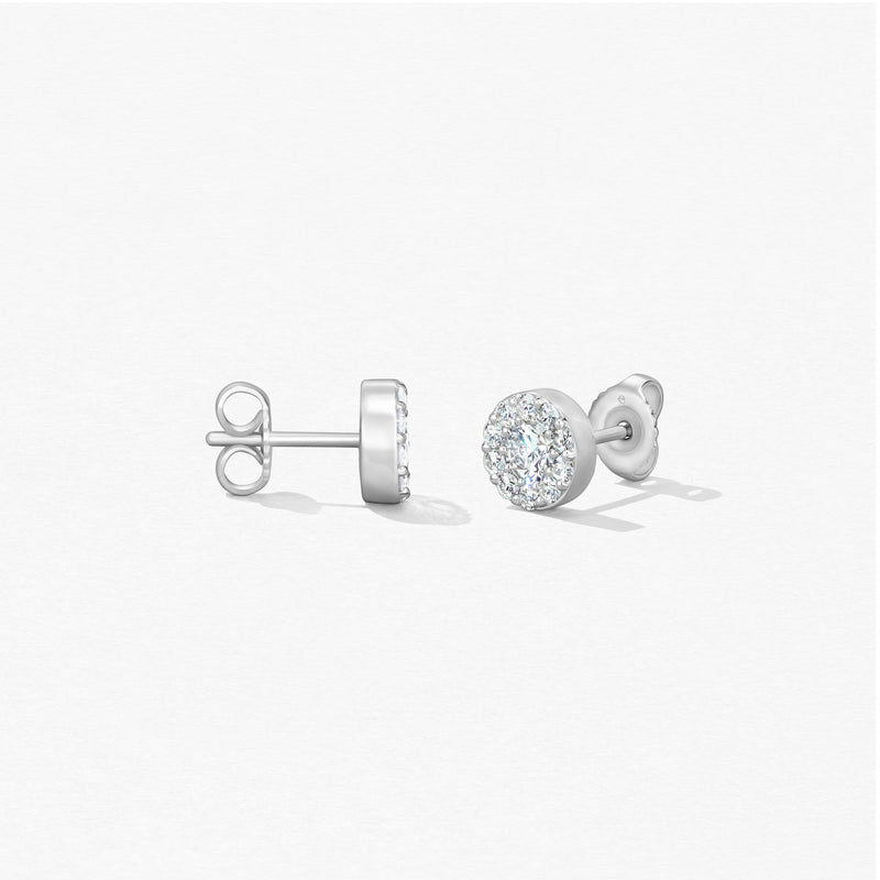 Hearts on Fire Fulfillment Diamond Stud Earrings