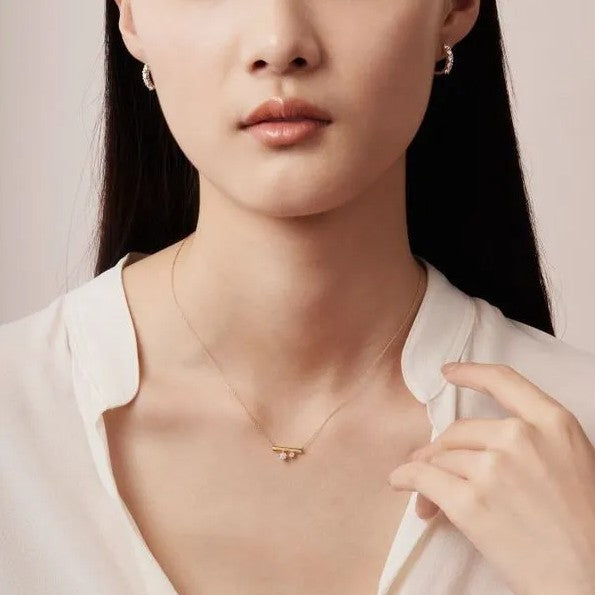 Hearts on Fire 2 Diamond Barre Floating Necklace