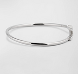 IN STOCK Memoire 1.96cttw 18K White Gold Round Diamonds Identity Bangle Graduated Bypass