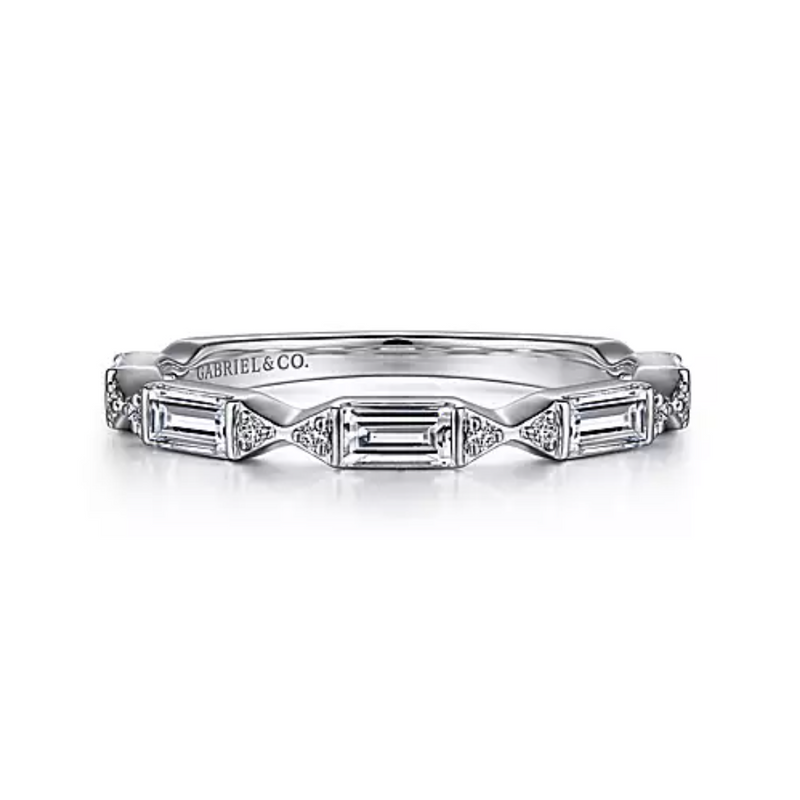 14K White Gold Baguette and Round Diamond Scalloped Band - Bay Hill Jewelers